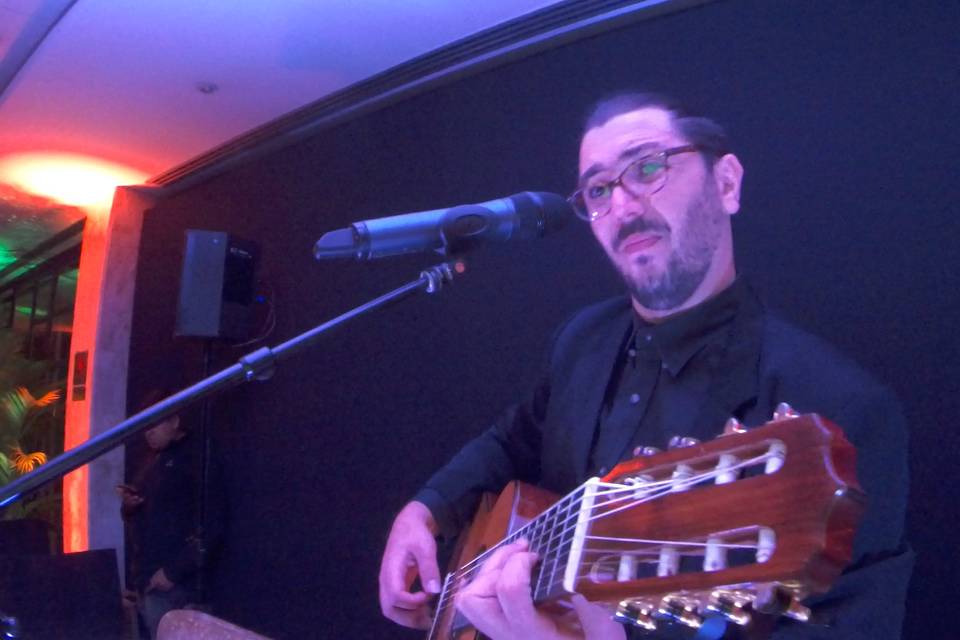 Voz e violão para eventos