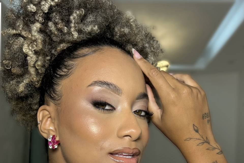 Pele negra opaca