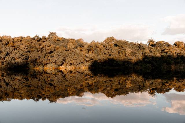 Lagoa espelhada