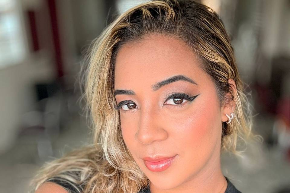 Estúdio Roberta Beleza e Autoe