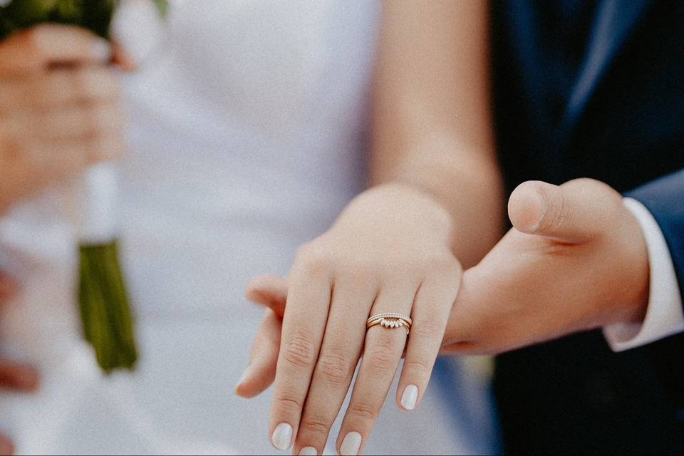 Bianca Prado Bridal Studio