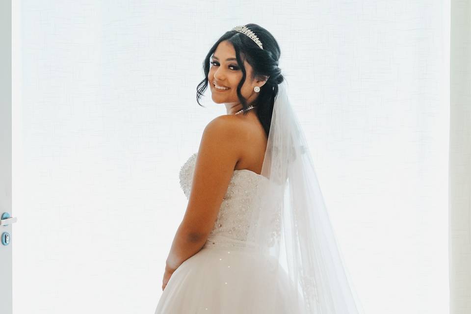 Bianca Prado Bridal Studio