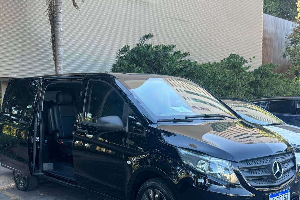 Minivan