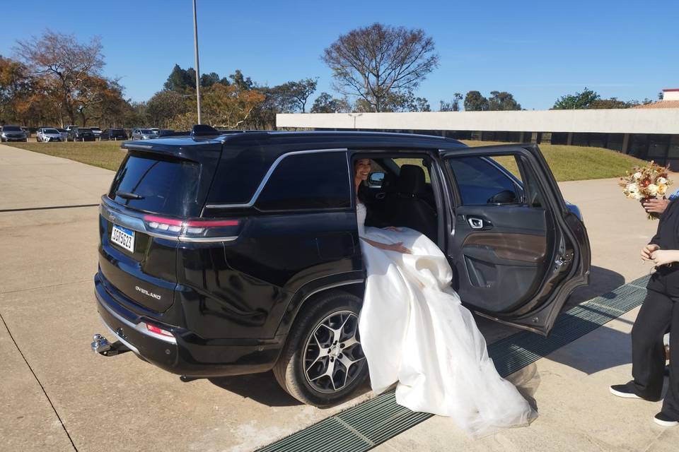 Carro da Noiva - Jeep Commande