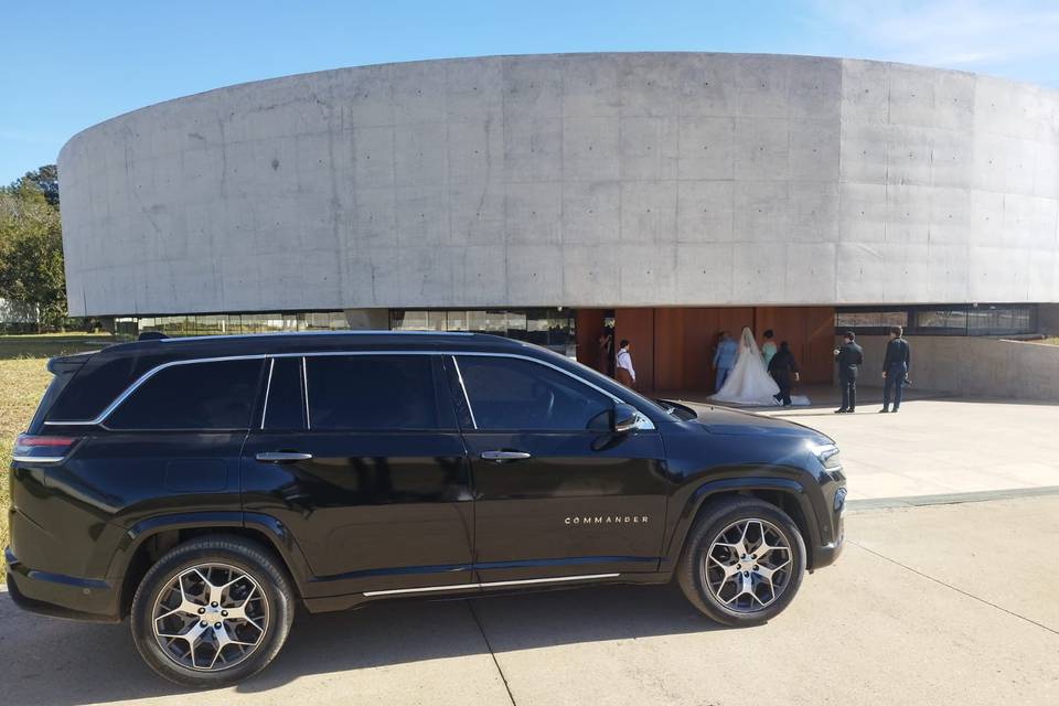 Carro da Noiva - Jeep Commande