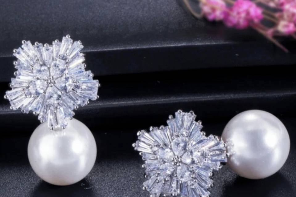 Brinco zirconia floco de neve