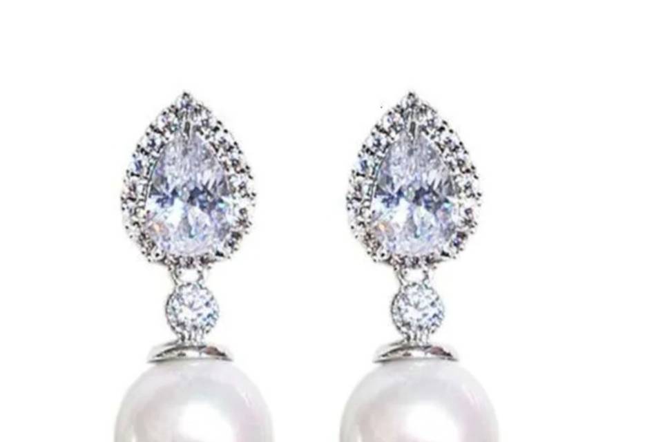 Brinco elegante zirconia