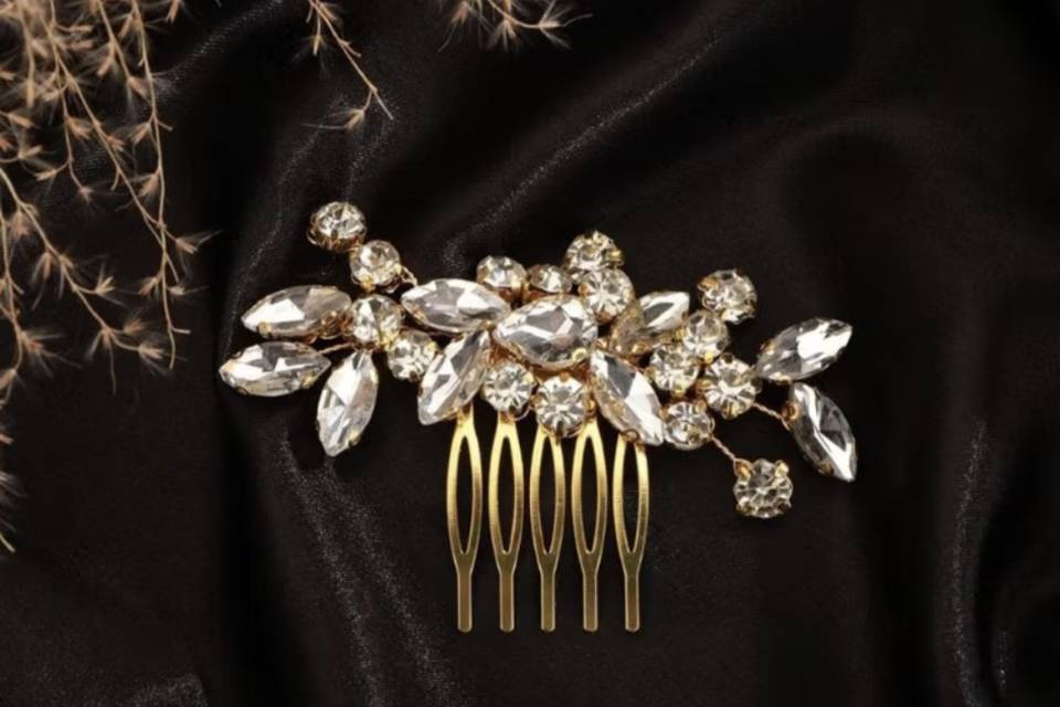 Arranjo strass dourado