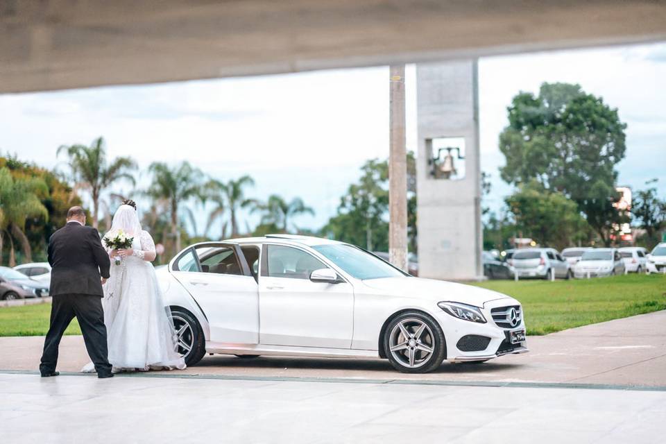 Mercedes-Benz C250