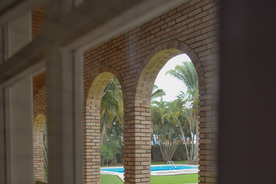 Banquete com vista piscina
