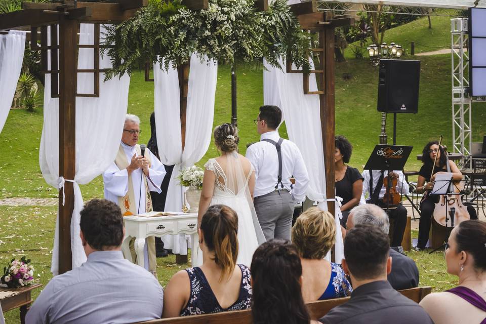 Casamento BH Laura Nolasco Fotografia