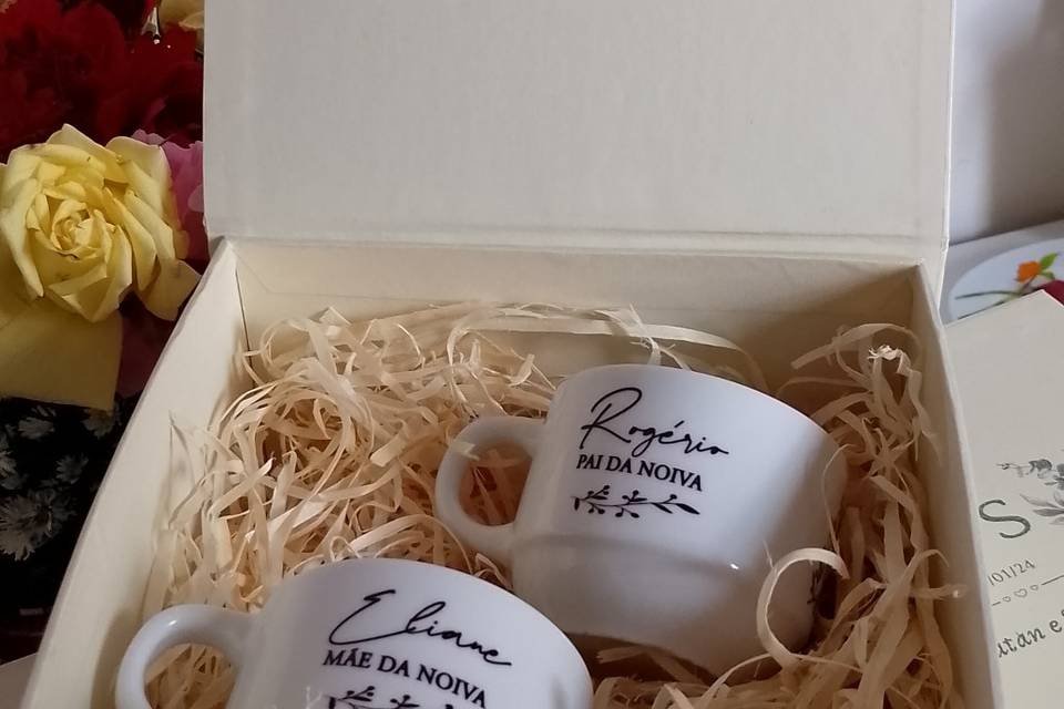 Kit caixa box com xícaras pers