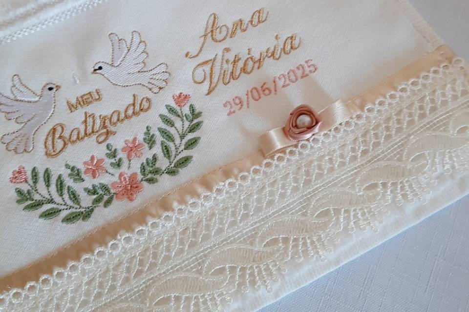 Toalha presente acabamento ren