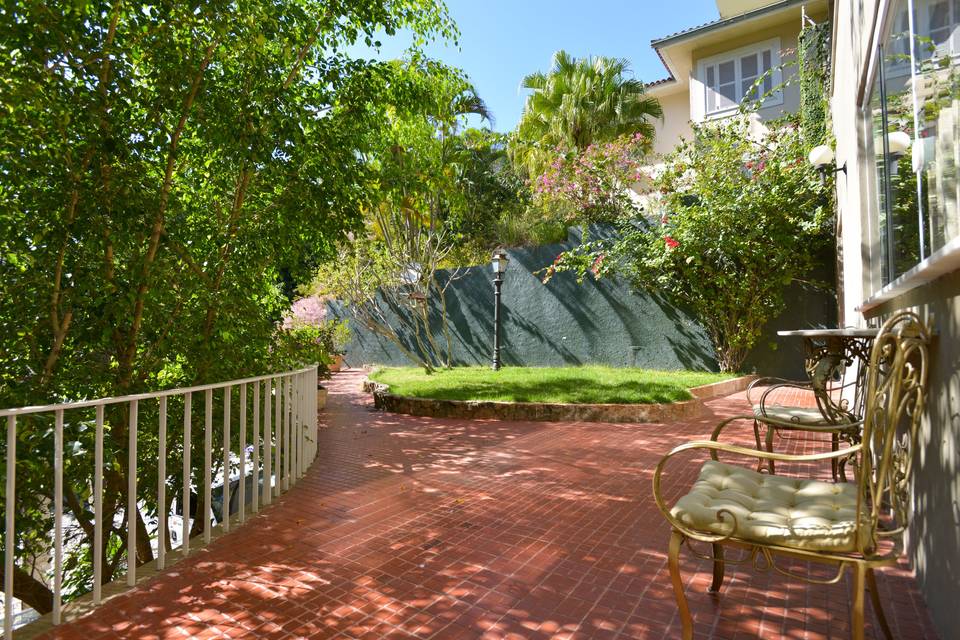 Jardim da Frente