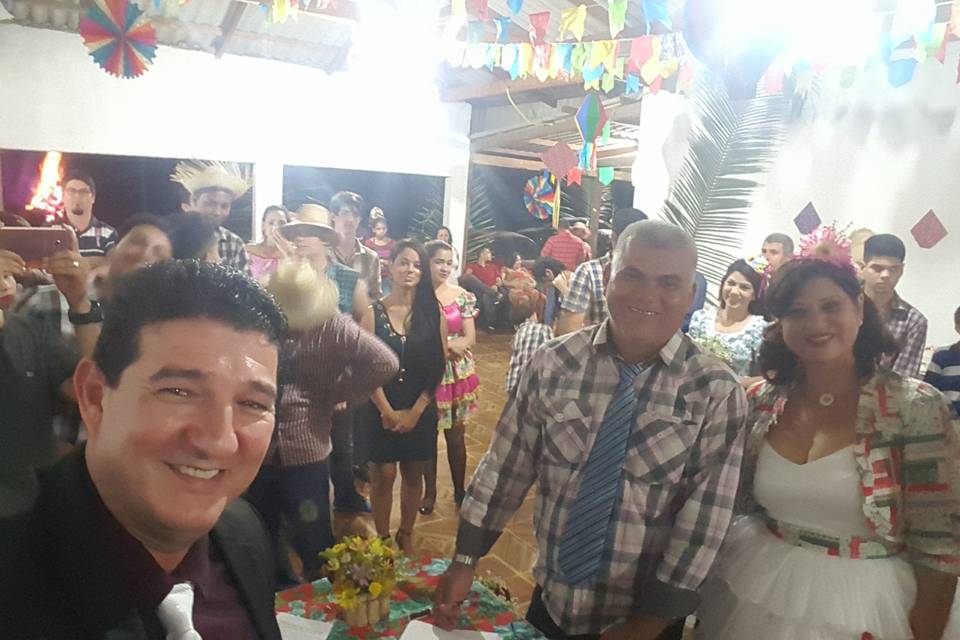 Juiz de Paz Eclesiástico e Celebrante Matrimonial Edvaldo Lopes