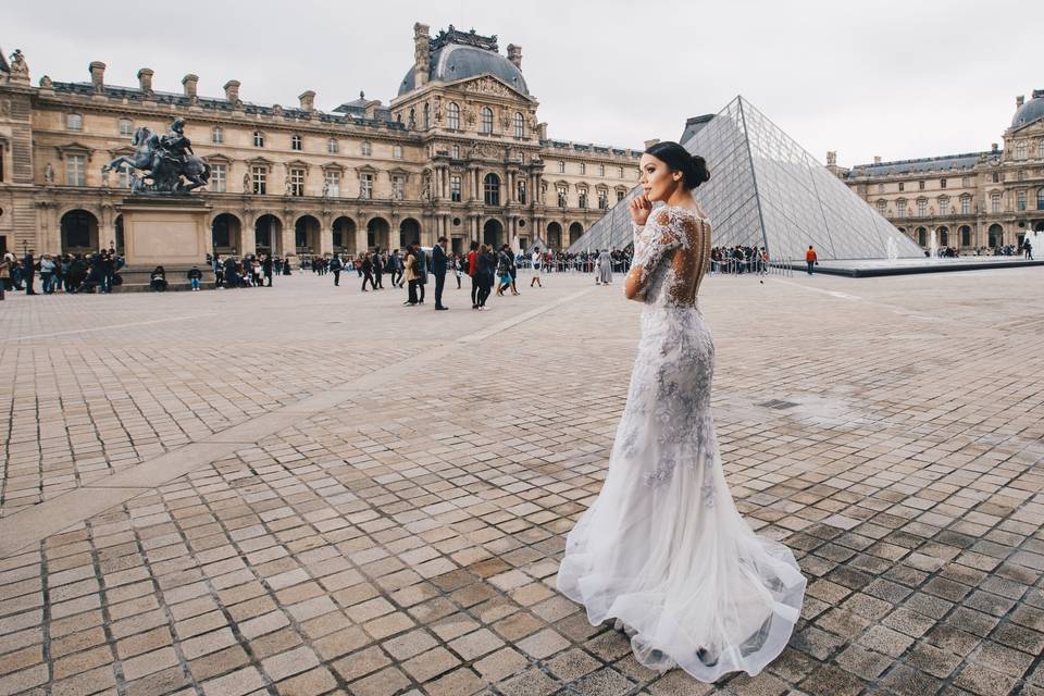 Noiva no louvre