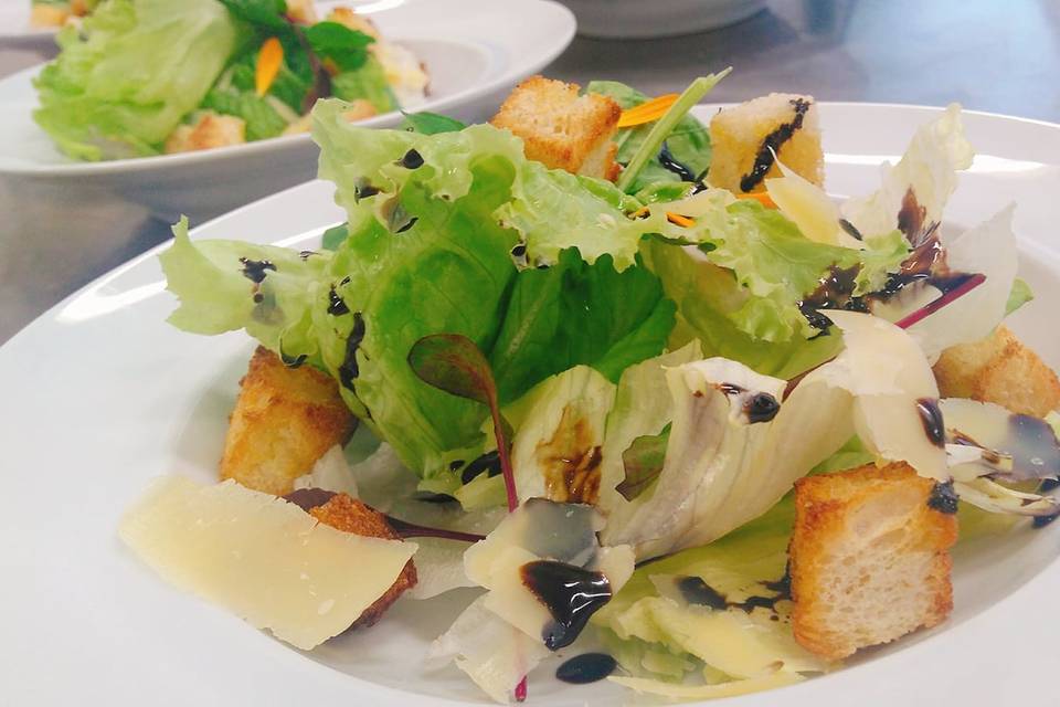 Mix de folhas com croutons