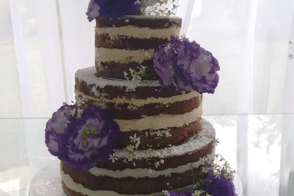 Naked cake