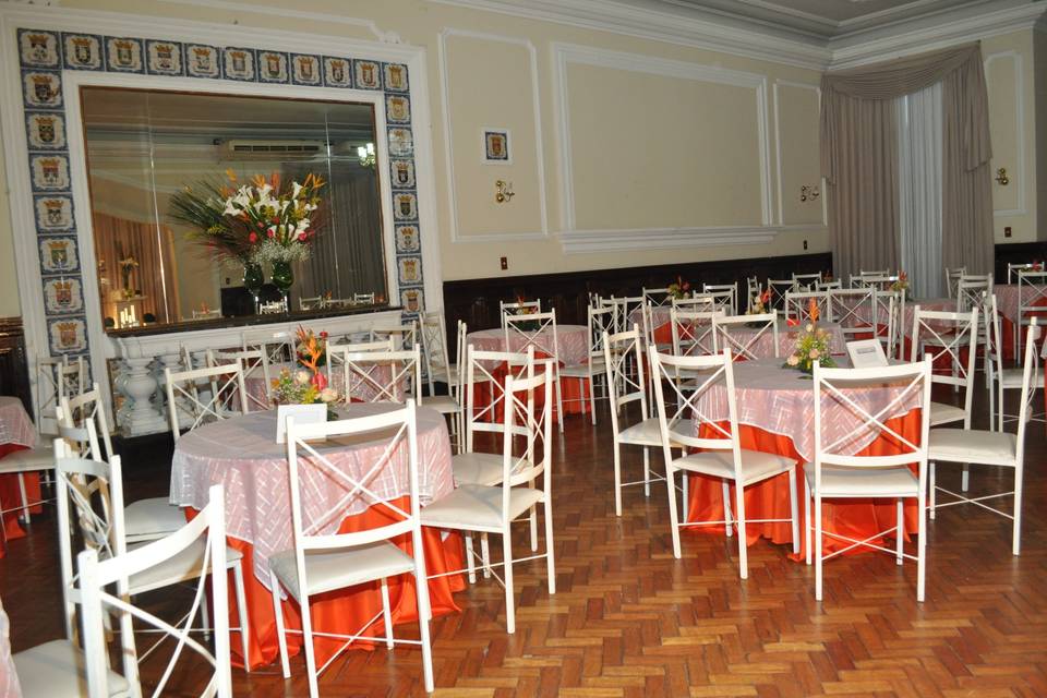 Shallon Buffet