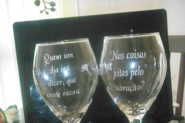 Taça de vinho personalizado