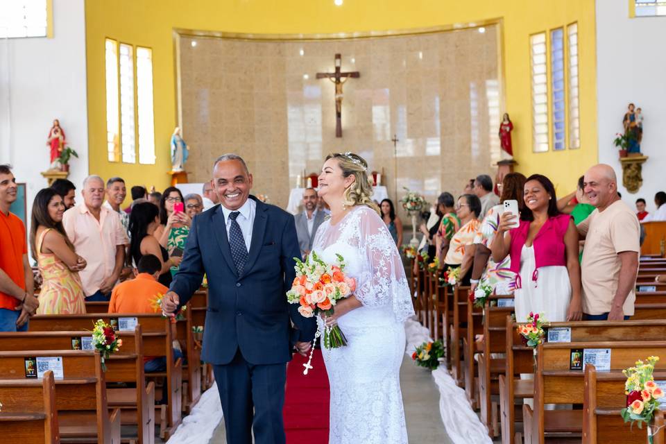 Enfim, marido e mulher sob a g
