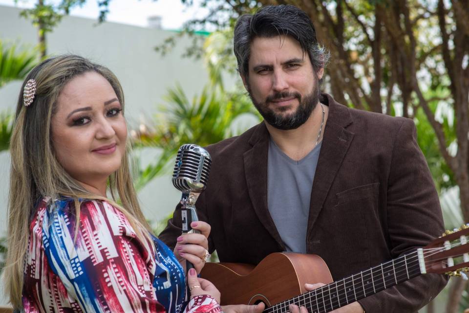 Voz e violão para eventos