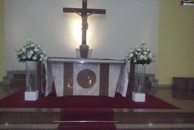Altar com colunas