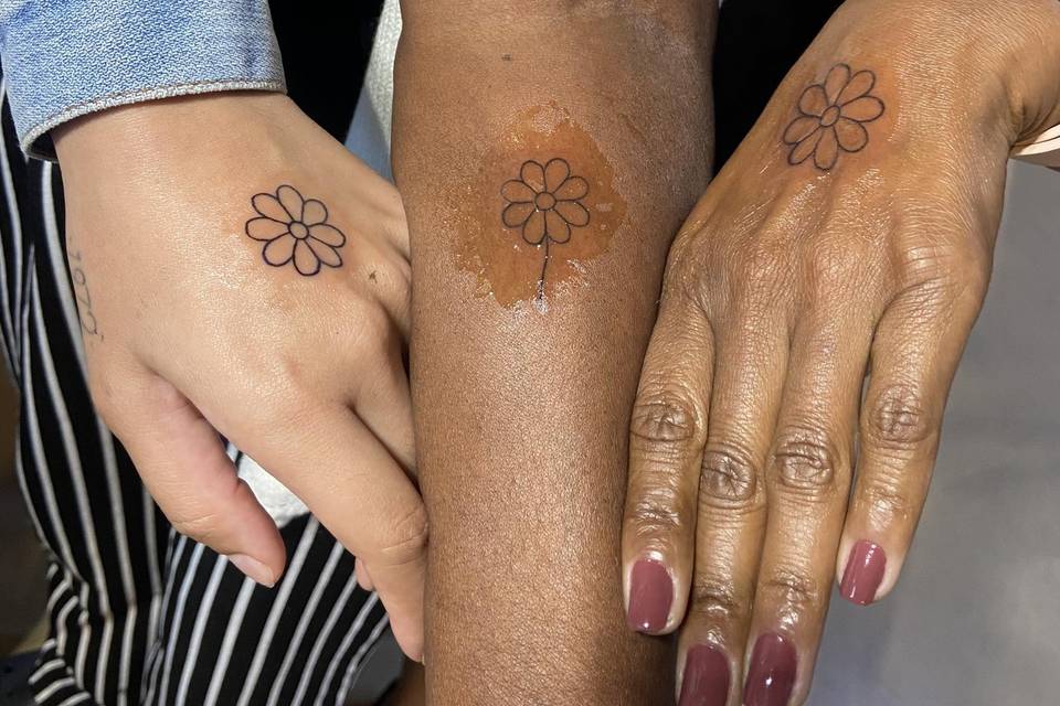 3 gerações unidas pela tattoo