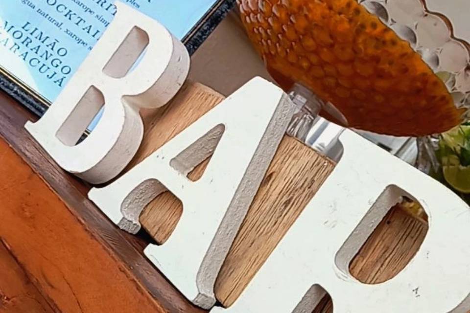 BAR.