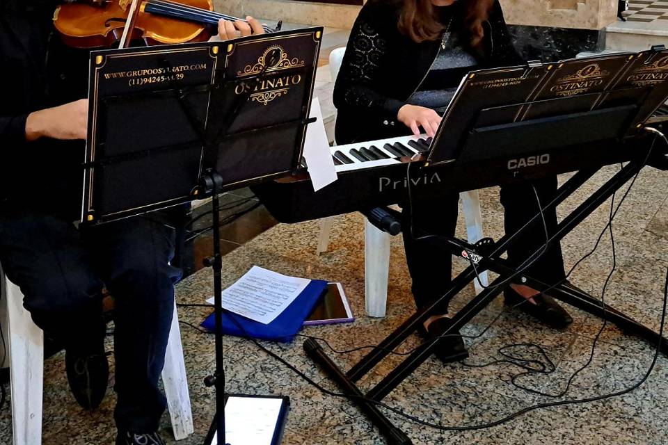 Duo teclado e violino