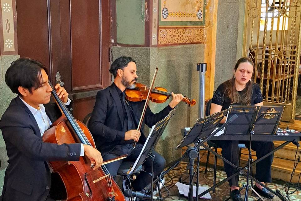 Trio cerimônia