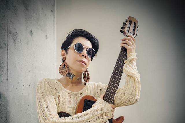Mariana Roots
