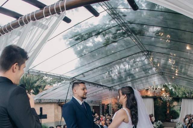 Celebrante de casamento