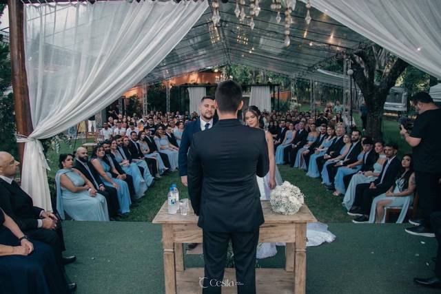 Celebrante de casamento