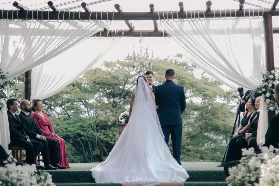 Celebrante de casamento