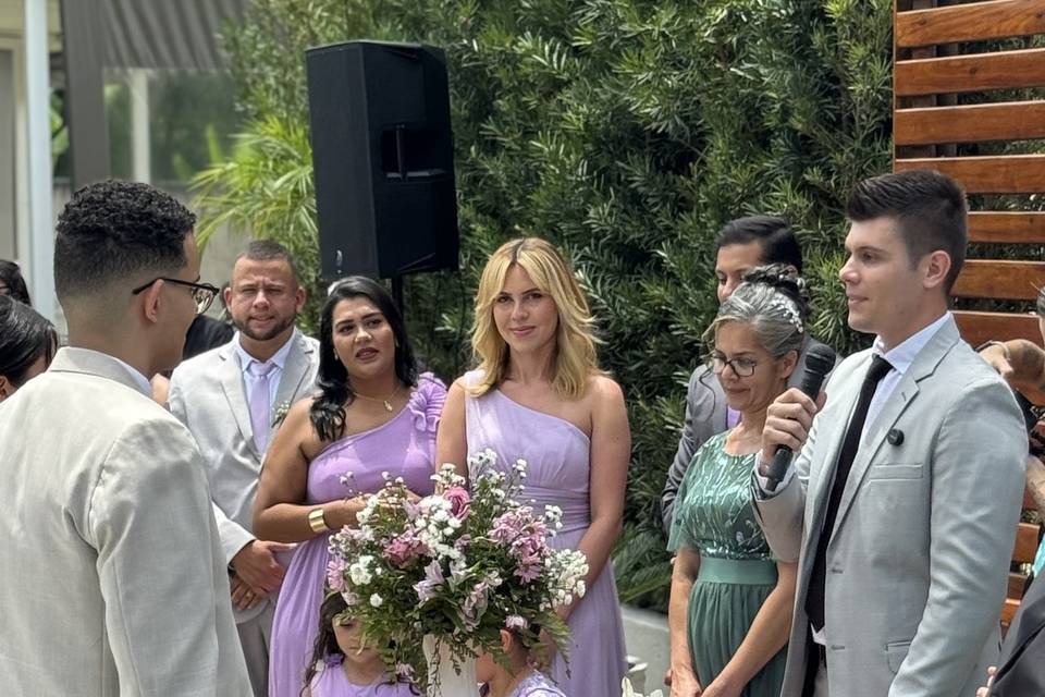 Celebrante de casamento