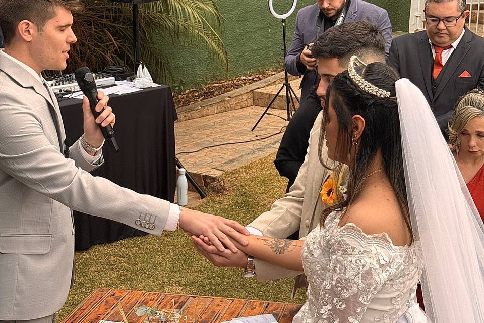 Celebrante de casamentos