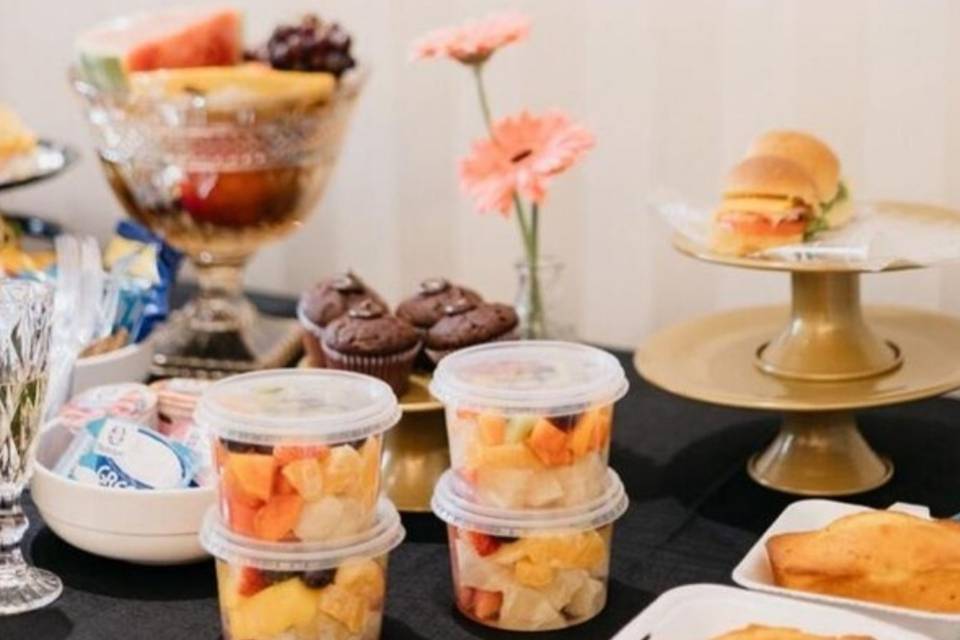 Snack for bride