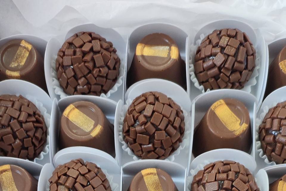 Brigadeiros e bombons