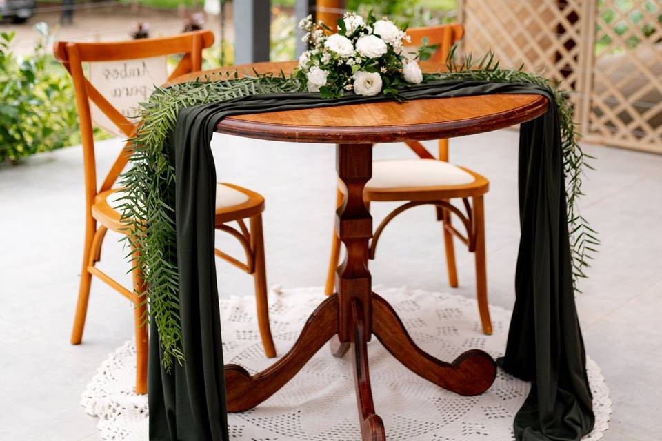 Mesa dos noivos
