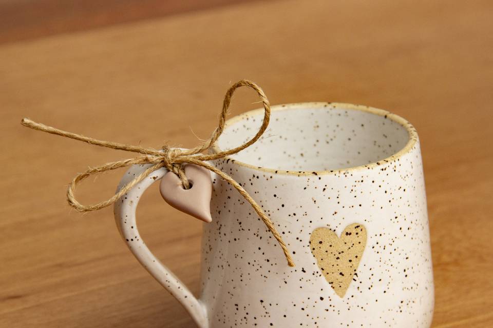 Caneca em cerâmica