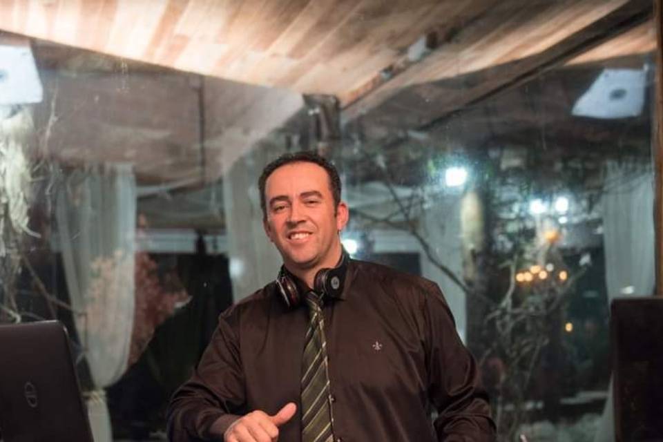 DJ Paulo Arruda