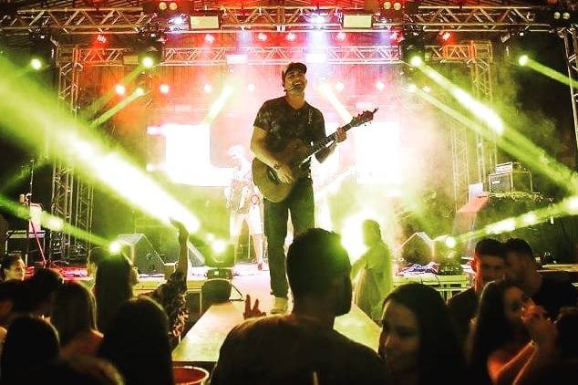 Banda Três & Um