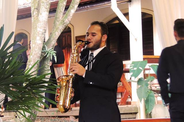 Sax na chegada dos convidados