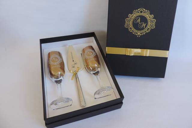 Kit com espatula e taças