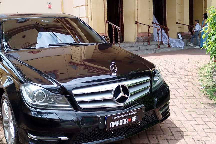 Mercedes Preta