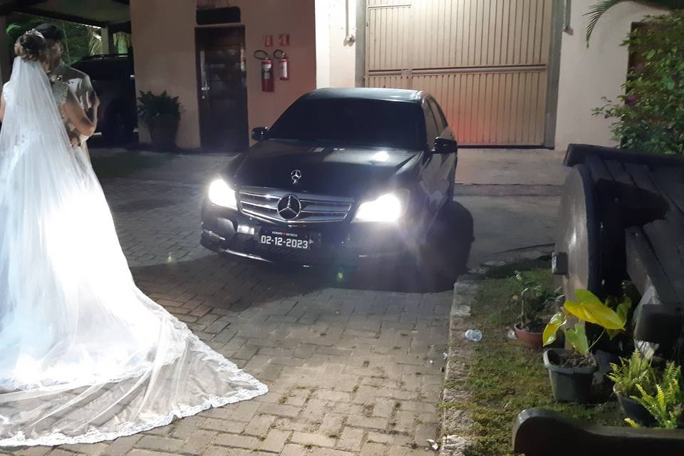 Mercedes Benz Preta
