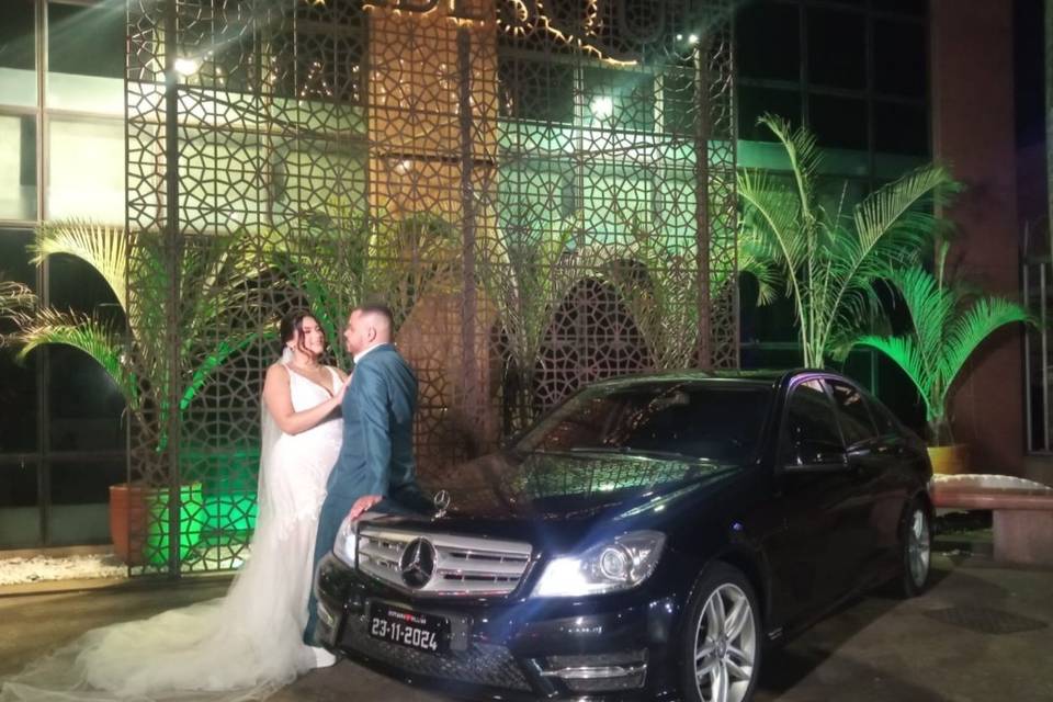 Mercedes Benz Preta