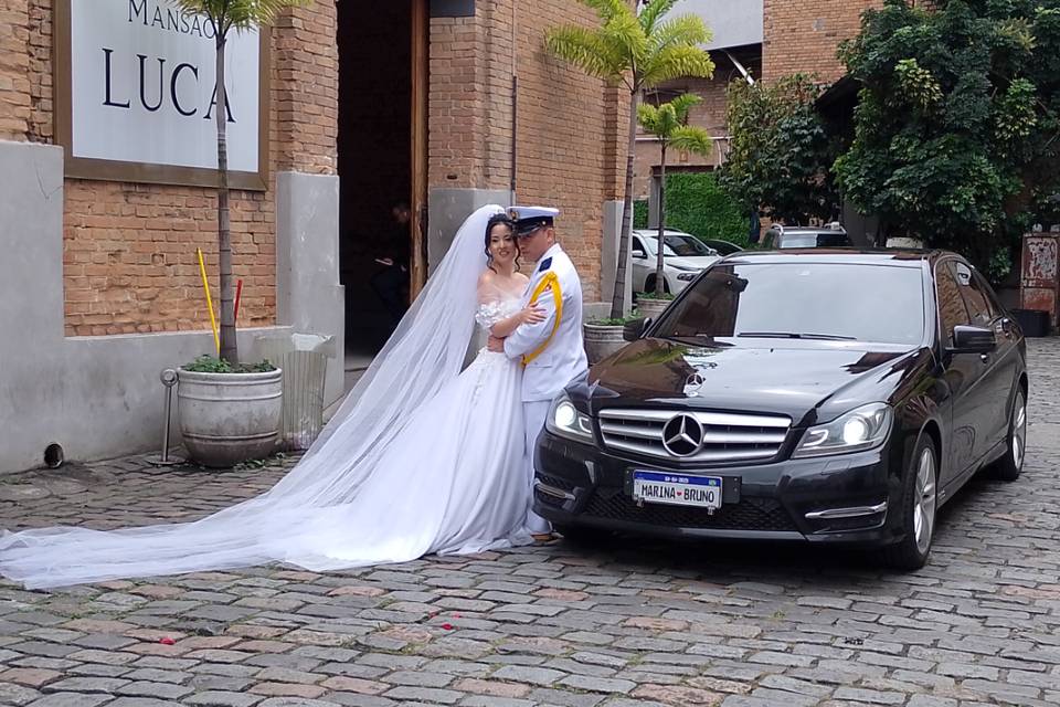 Mercedes Benz Preta