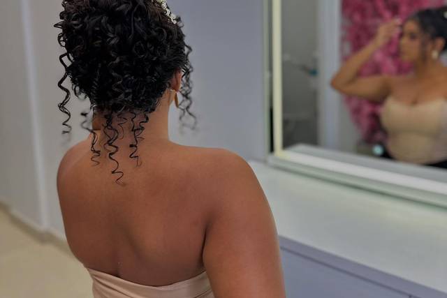 Penteado para Cacheadas